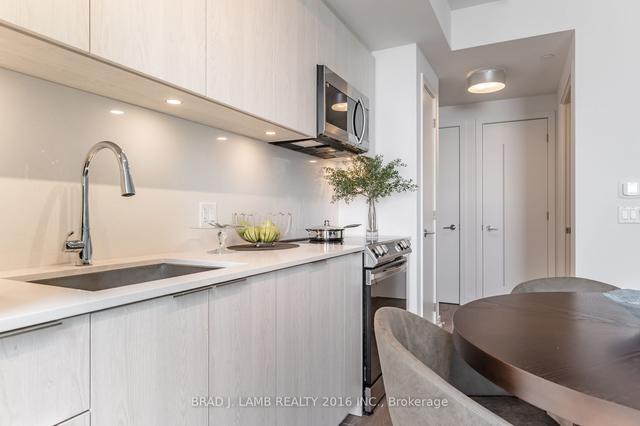 2708 - 357 King St W, Condo with 2 bedrooms, 2 bathrooms and 0 parking in Toronto ON | Image 5