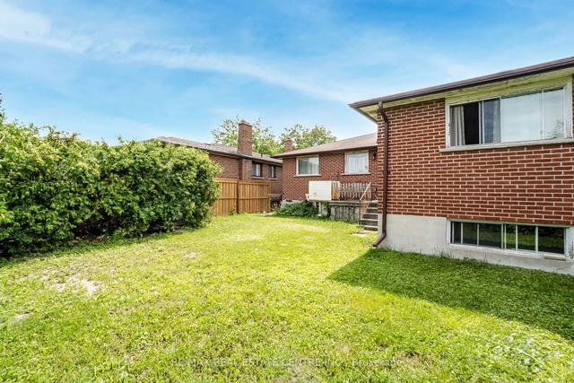 7507 Middleshire Dr, House detached with 3 bedrooms, 2 bathrooms and 6 parking in Mississauga ON | Image 30