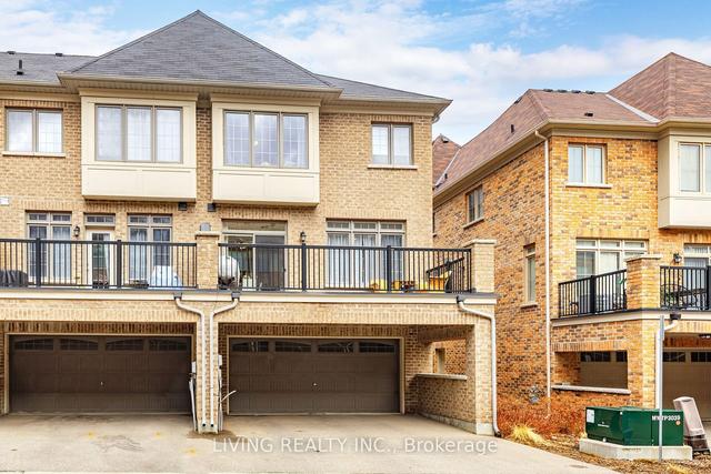 11 Rougeview Park Cres, House attached with 4 bedrooms, 3 bathrooms and 4 parking in Markham ON | Image 19