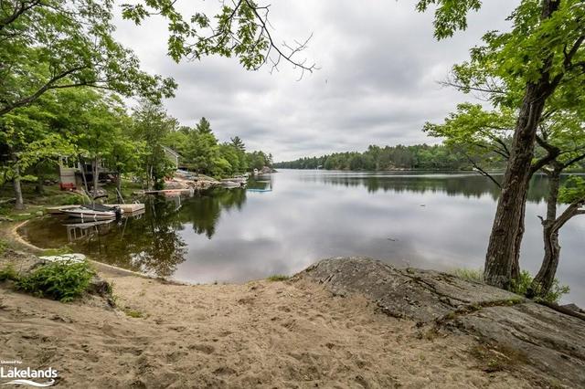 4 Chipmunk Lane, House detached with 4 bedrooms, 1 bathrooms and null parking in Gravenhurst ON | Image 21