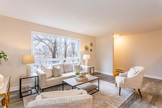 38 - 355 Sandringham Cres, Townhouse with 3 bedrooms, 2 bathrooms and 1 parking in London ON | Image 32