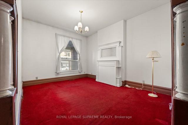 1309 King St W, House semidetached with 5 bedrooms, 2 bathrooms and 2 parking in Toronto ON | Image 40