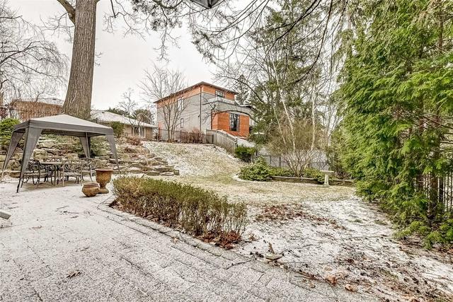 5 Woodvalley Dr, House detached with 3 bedrooms, 3 bathrooms and 5 parking in Toronto ON | Image 20