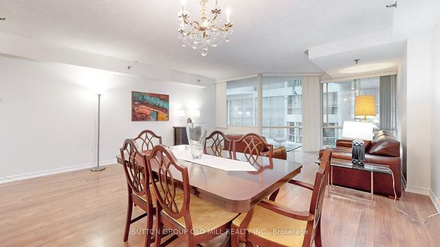 506 - 71 Front St E, Condo with 2 bedrooms, 2 bathrooms and 1 parking in Toronto ON | Image 9
