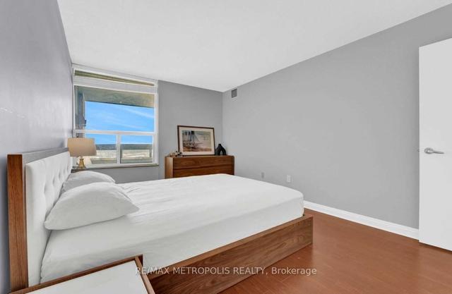1106 - 2365 Kennedy Rd, Condo with 2 bedrooms, 2 bathrooms and 1 parking in Toronto ON | Image 27