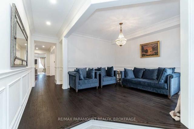 38 Tremblant Cres, House detached with 5 bedrooms, 6 bathrooms and 5 parking in Vaughan ON | Image 38