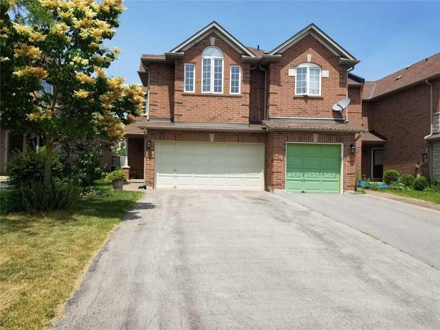 34 Firwood Dr, House attached with 4 bedrooms, 3 bathrooms and 6 parking in Richmond Hill ON | Image 1