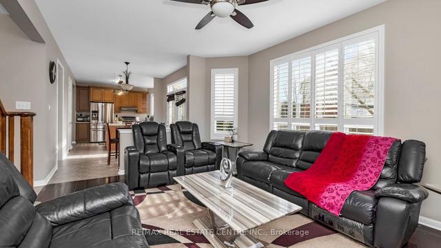 1494 Marshall Cres, House detached with 4 bedrooms, 3 bathrooms and 4 parking in Milton ON | Image 39