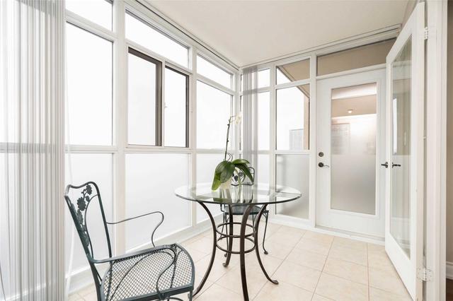 1107 - 3 Marine Parade Dr, Condo with 1 bedrooms, 1 bathrooms and 1 parking in Toronto ON | Image 3