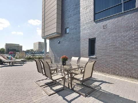 th1 - 15 Valhalla Inn Rd, Townhouse with 4 bedrooms, 3 bathrooms and 1 parking in Toronto ON | Image 16