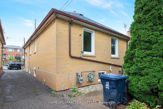 50 Haverson Blvd, House detached with 2 bedrooms, 2 bathrooms and 2 parking in Toronto ON | Image 14
