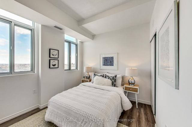 ph8 - 15 Maplewood Ave, Condo with 2 bedrooms, 2 bathrooms and 2 parking in Toronto ON | Image 19
