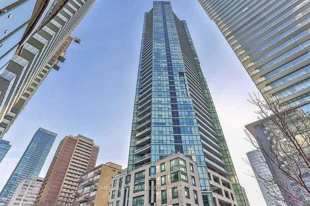 3303 - 45 Charles St E, Condo with 0 bedrooms, 1 bathrooms and 0 parking in Toronto ON | Image 1
