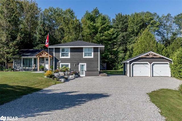 3940 8th Line N, House detached with 4 bedrooms, 2 bathrooms and 10 parking in Oro Medonte ON | Image 16