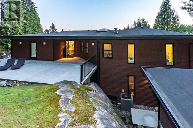 4742 Caulfeild Drive, House detached with 4 bedrooms, 5 bathrooms and 4 parking in West Vancouver BC | Image 28