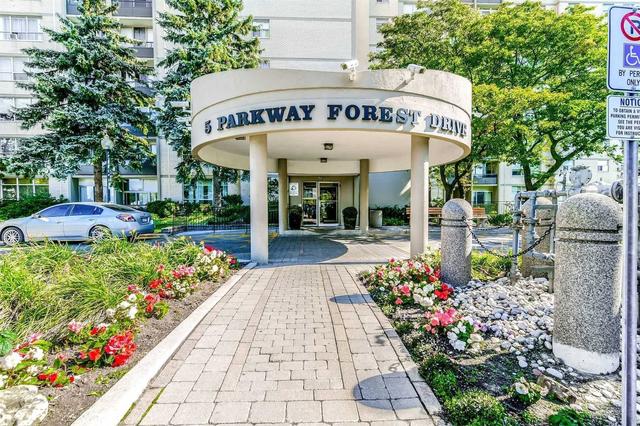 1710 - 5 Parkway Forest Dr, Condo with 3 bedrooms, 1 bathrooms and 1 parking in Toronto ON | Image 12