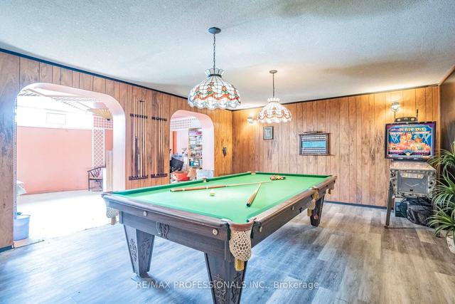 395 Markland Dr, House detached with 5 bedrooms, 6 bathrooms and 8 parking in Toronto ON | Image 31