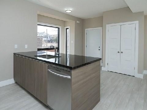unit 2 - 379 O'connor Dr, House detached with 2 bedrooms, 1 bathrooms and 2 parking in Toronto ON | Image 6