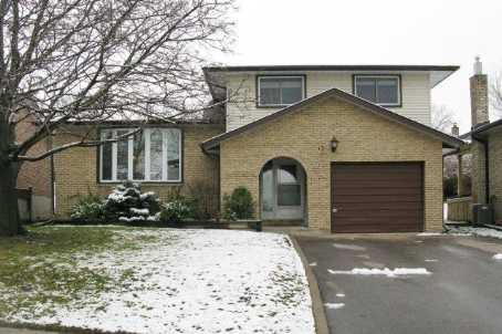 12 Orchard Rd, House detached with 3 bedrooms, 2 bathrooms and 4 parking in Scugog ON | Image 1