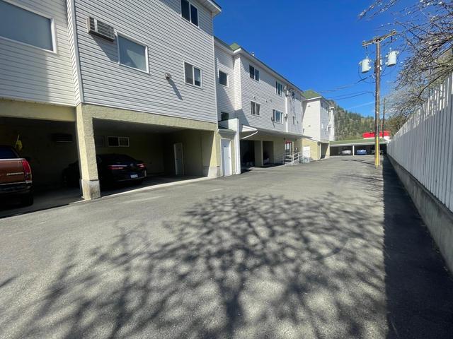 305 - 7140 4th Street, Condo with 2 bedrooms, 2 bathrooms and 1 parking in Grand Forks BC | Image 15