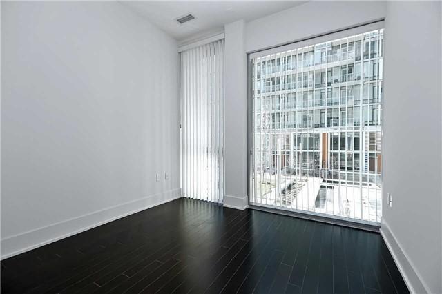 th125 - 39 Queens Quay E, Townhouse with 2 bedrooms, 3 bathrooms and 1 parking in Toronto ON | Image 11