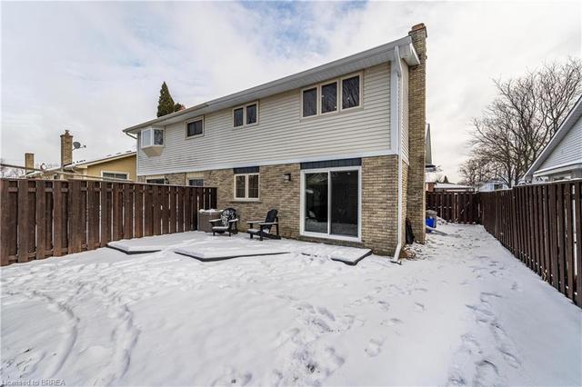 26 Sympatica Crescent, House semidetached with 4 bedrooms, 1 bathrooms and null parking in Brantford ON | Image 31