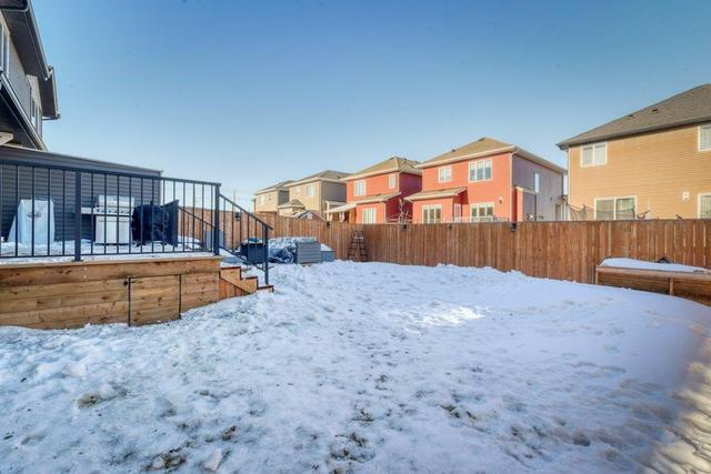 612 Edgefield Gate, Home with 4 bedrooms, 3 bathrooms and 4 parking in Wheatland County AB | Image 4
