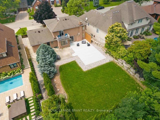 17 Scarfe Gdns, House detached with 4 bedrooms, 4 bathrooms and 4 parking in Brantford ON | Image 38