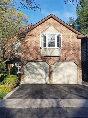 977 Mountcastle Cres, House detached with 3 bedrooms, 3 bathrooms and 1 parking in Pickering ON | Image 1