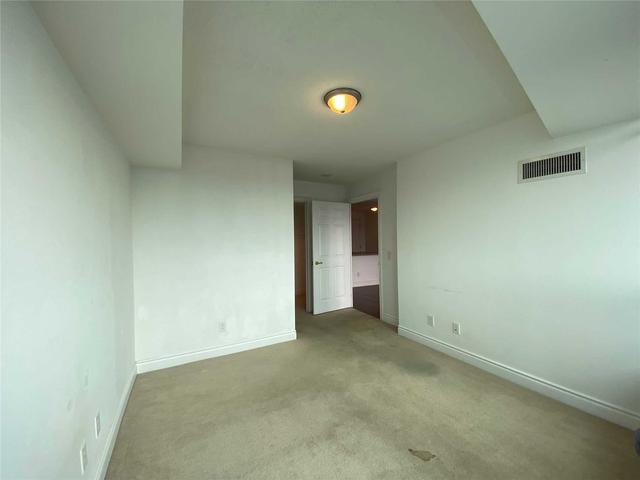 928 - 25 Greenview Ave, Condo with 2 bedrooms, 2 bathrooms and 1 parking in Toronto ON | Image 9