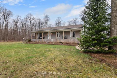200 Highland Dr, House detached with 3 bedrooms, 3 bathrooms and 8 parking in West Grey ON | Card Image