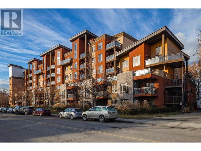 208 - 654 Cook Road, Condo with 1 bedrooms, 1 bathrooms and 1 parking in Kelowna BC | Image 2