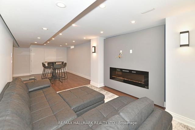25 Grenadier Cres, House detached with 5 bedrooms, 6 bathrooms and 6 parking in Vaughan ON | Image 26