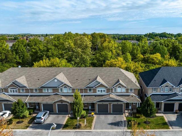 11 - 2151 Walkers Line, Townhouse with 3 bedrooms, 4 bathrooms and 2 parking in Burlington ON | Image 23