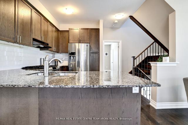 52 Brushwood Dr, House attached with 4 bedrooms, 4 bathrooms and 3 parking in Brampton ON | Image 9