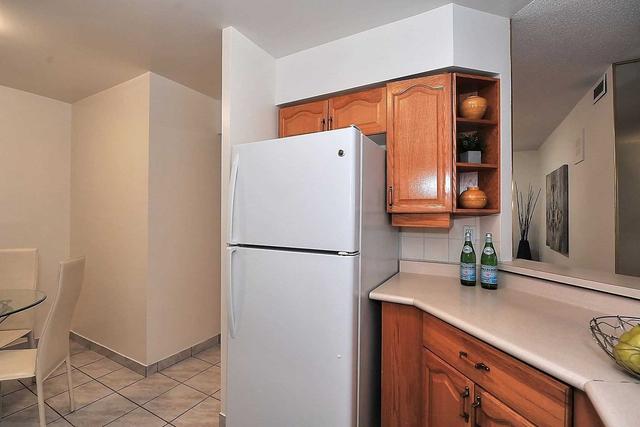 507 - 55 Austin Dr, Condo with 2 bedrooms, 2 bathrooms and 2 parking in Markham ON | Image 15