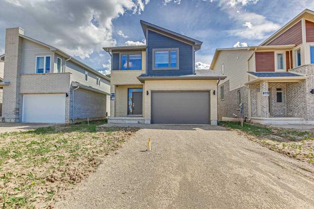 2008 Evans Blvd, House detached with 3 bedrooms, 3 bathrooms and 5 parking in London ON | Image 1
