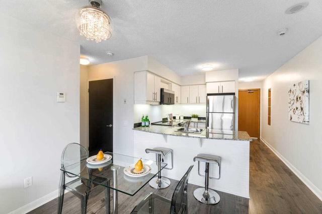 1201 - 33 Sheppard Ave E, Condo with 1 bedrooms, 1 bathrooms and 1 parking in Toronto ON | Image 5
