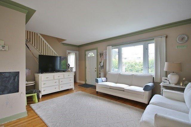 902 Pinecrest Rd, House detached with 3 bedrooms, 1 bathrooms and 2 parking in Ottawa ON | Image 13