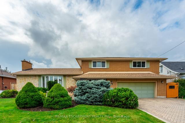 73 Owen Pl, House detached with 3 bedrooms, 4 bathrooms and 6 parking in Hamilton ON | Image 1