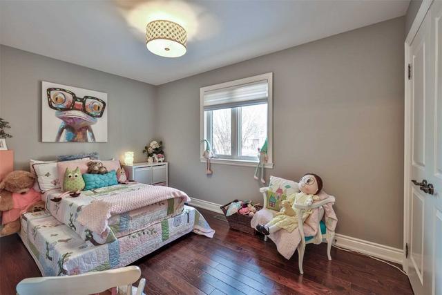 108b Royal York Rd, House detached with 4 bedrooms, 4 bathrooms and 2 parking in Toronto ON | Image 22