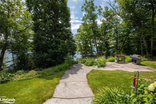 1655 Muskoka Road 118 W, House detached with 5 bedrooms, 4 bathrooms and 18 parking in Muskoka Lakes ON | Image 39