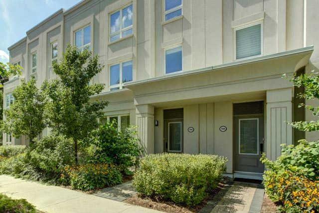 th03 - 38 Glendora Ave, Townhouse with 3 bedrooms, 3 bathrooms and 1 parking in Toronto ON | Image 2