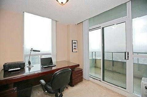 3903 - 23 Hollywood Ave, Condo with 2 bedrooms, 2 bathrooms and 1 parking in Toronto ON | Image 6