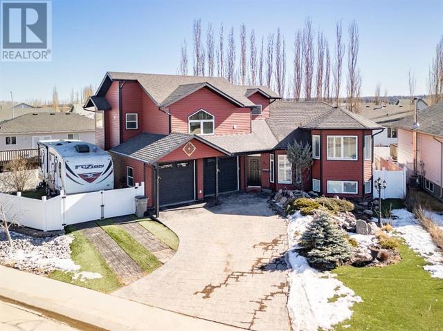 47 Poplar Drive, House detached with 4 bedrooms, 3 bathrooms and 5 parking in Whitecourt AB | Image 1