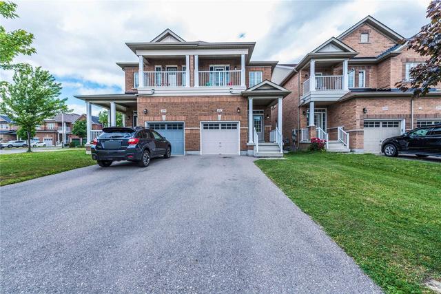 4397 Trail Blazer Way, House semidetached with 4 bedrooms, 4 bathrooms and 3 parking in Mississauga ON | Image 1