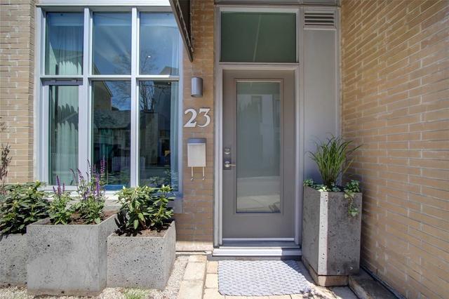 th3 - 23 Bright St, Townhouse with 3 bedrooms, 3 bathrooms and 1 parking in Toronto ON | Image 12