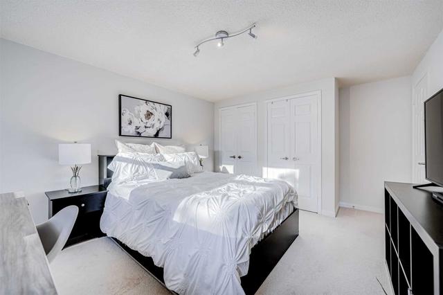 22 The Bridle Tr, House detached with 4 bedrooms, 4 bathrooms and 4 parking in Markham ON | Image 24