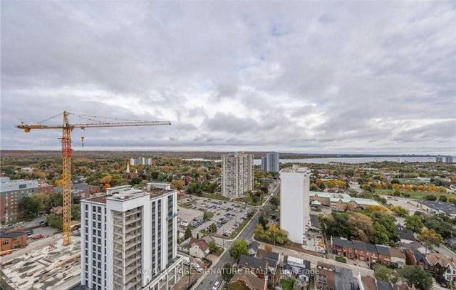 1810 - 15 Queen St S, Condo with 1 bedrooms, 1 bathrooms and 0 parking in Hamilton ON | Image 2