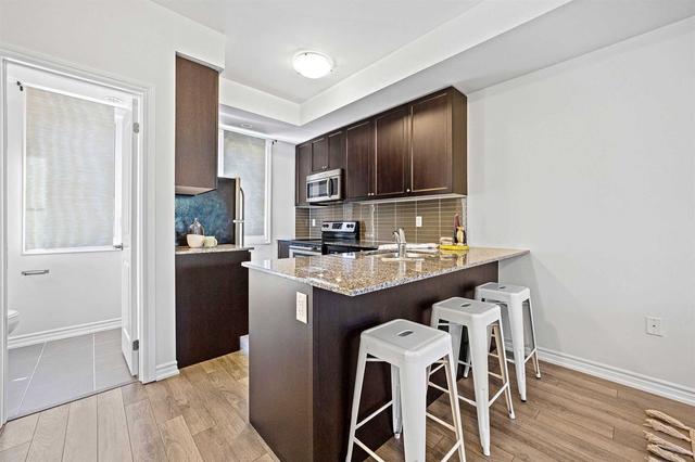 227 - 380 Hopewell Ave, Townhouse with 2 bedrooms, 2 bathrooms and 1 parking in Toronto ON | Image 7